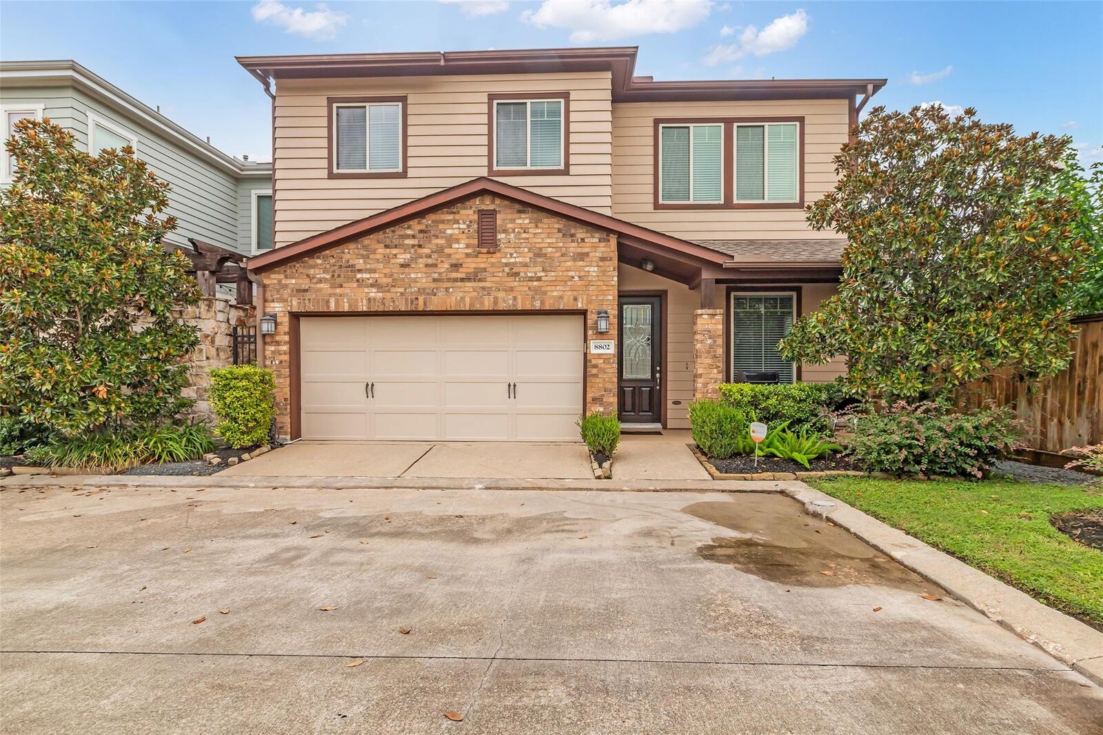 Property Photo: 8802 Narrow Leaf Street TX 77080