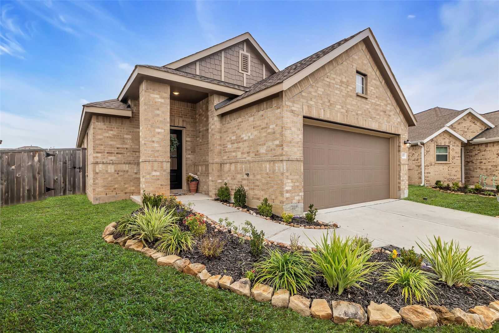 Property Photo:  3003 Halleton Court  TX 77365 