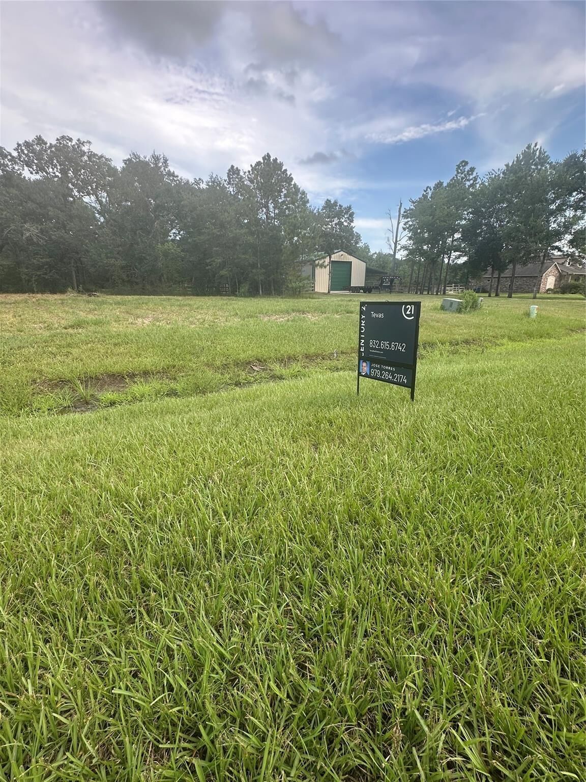 Property Photo:  7311 Bayou Timbers Drive  TX 77511 