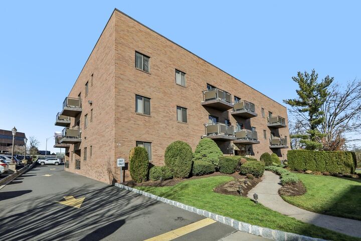 279 Clark St A7  Hackensack NJ 07601 photo