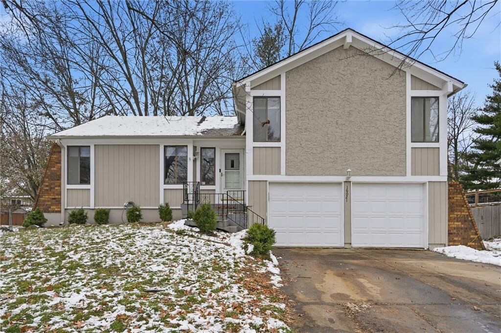 Property Photo:  16021 W 153rd Street  KS 66062 