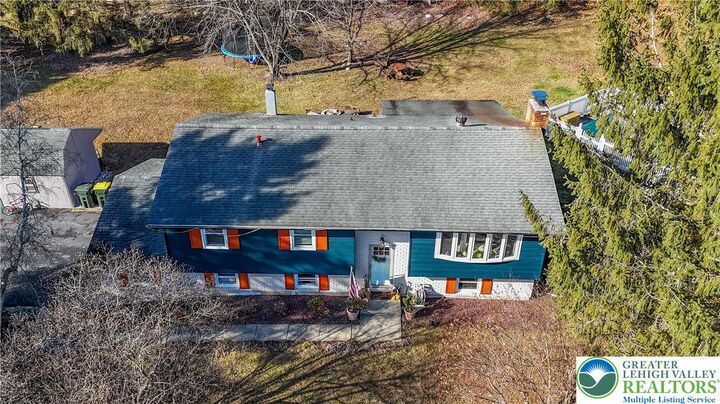 Property Photo: 501 Creek Road PA 18014