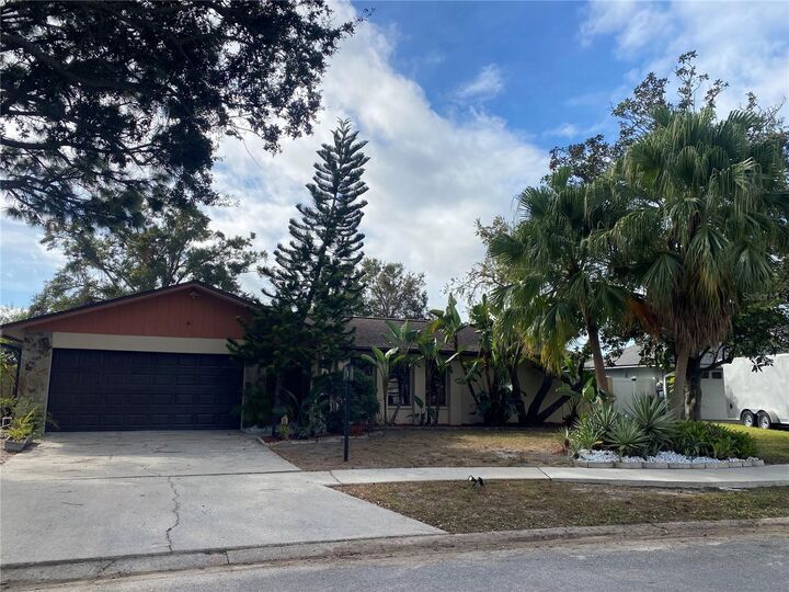 Property Photo: 9582 103rd Avenue FL 33777