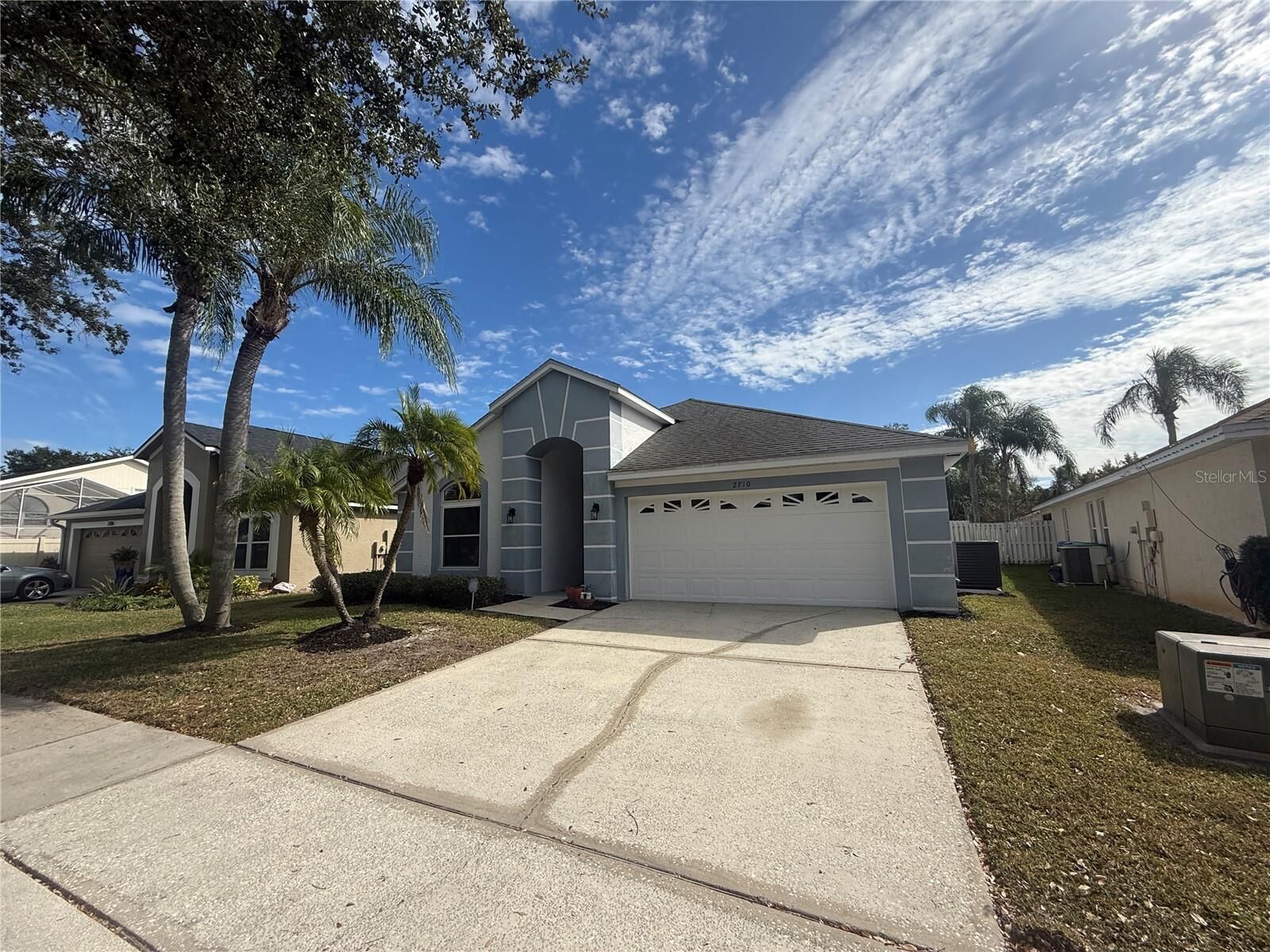 Property Photo: 2710 Talova Drive FL 32837