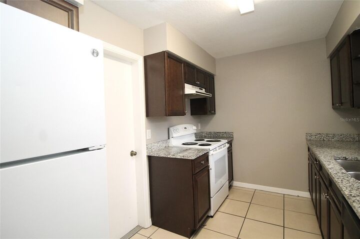 Property Photo:  200 B Seminole Avenue  FL 34715 