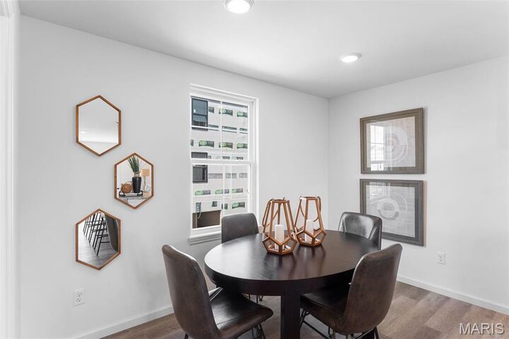 Property Photo: 112 Canal Cottage Alley MO 63301