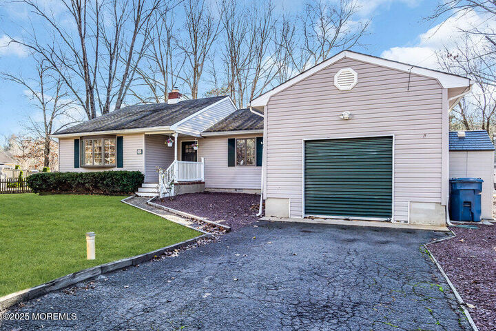 Property Photo: 390 Frank Applegate Road NJ 08527