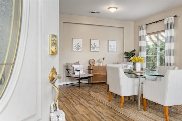 Property Photo:  10125 Pavillion  CA 93312 