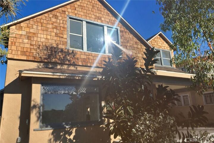Property Photo:  2410 8th Avenue  CA 90018 