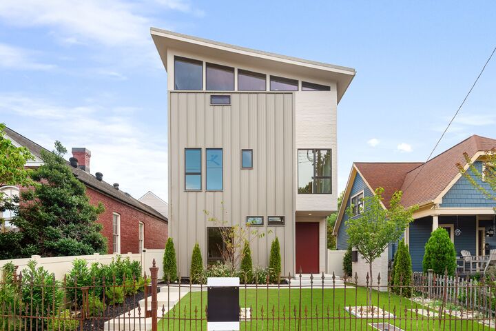 Property Photo:  1603 5th Ave N  TN 37208 