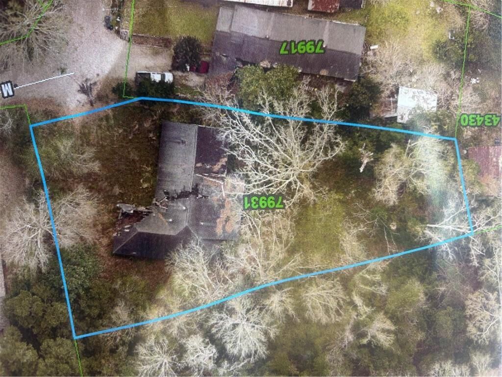 Property Photo: 39381 Magnolia Street LA 70452