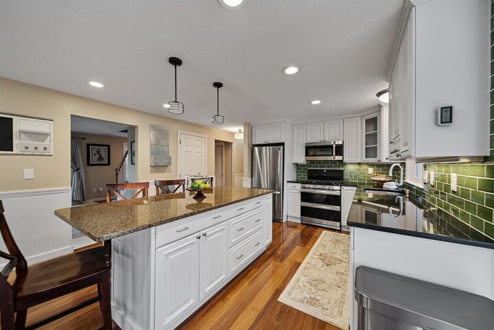 Property Photo: 15 Four Winds Road NH 03054