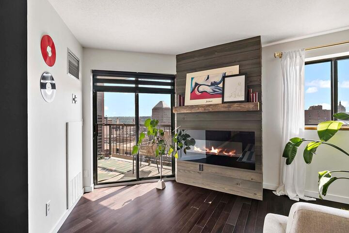 Property Photo:  78 10th Street E 2004  MN 55101 