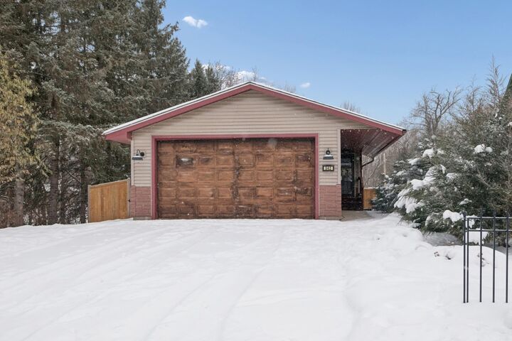 Property Photo:  542 5th Avenue SW  MN 55008 