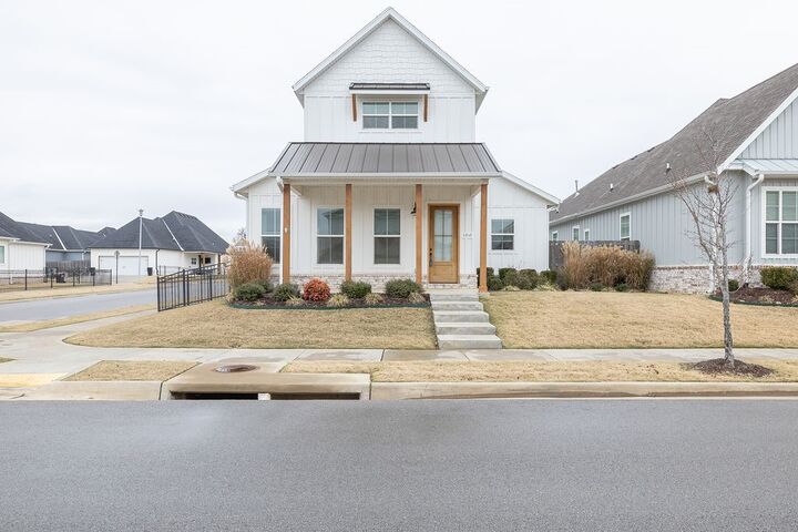 Property Photo: 6848 Summer Hill Cove AR 72762