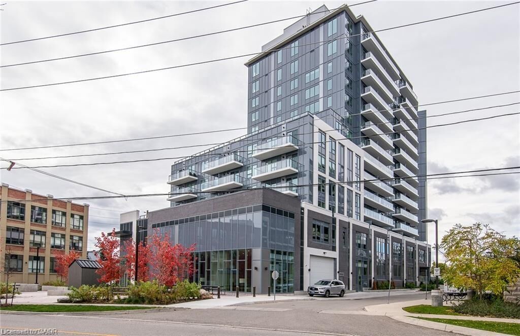 Property Photo:  93 Arthur Street S 1303  ON N1E 0T3 