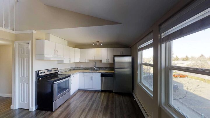 Property Photo:  7201 Poplar Drive 4204  AB T8V 6C5 