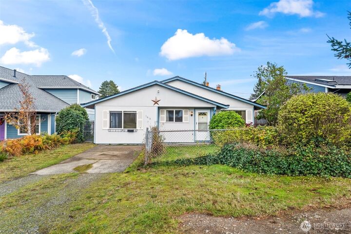 5013 N Whitman Street  Tacoma WA 98407 photo