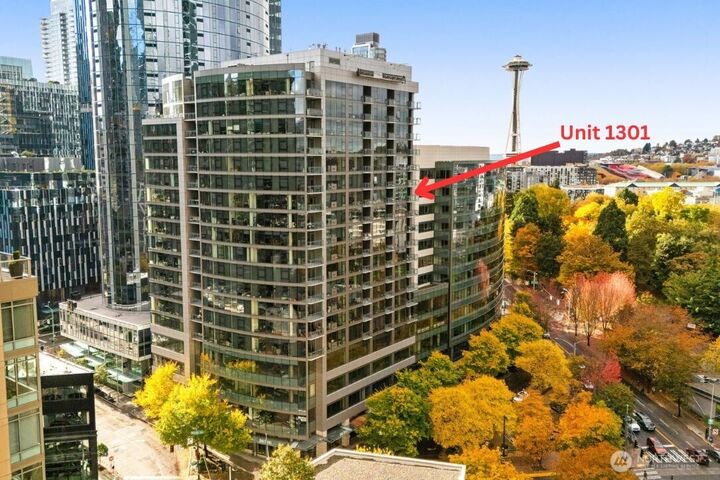820  Blanchard Street 1301  Seattle WA 98121 photo