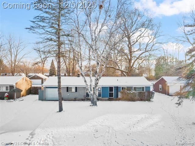 Property Photo: 18070 Floral Street MI 48152