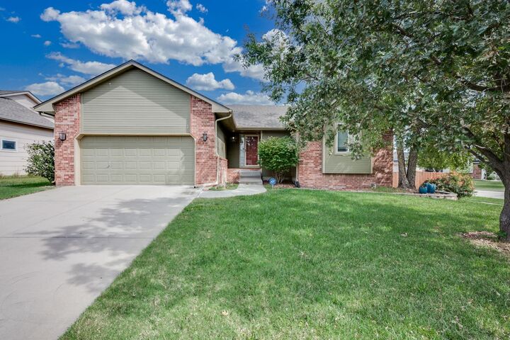 Property Photo: 2455 N Regency Lakes Ct KS 67226
