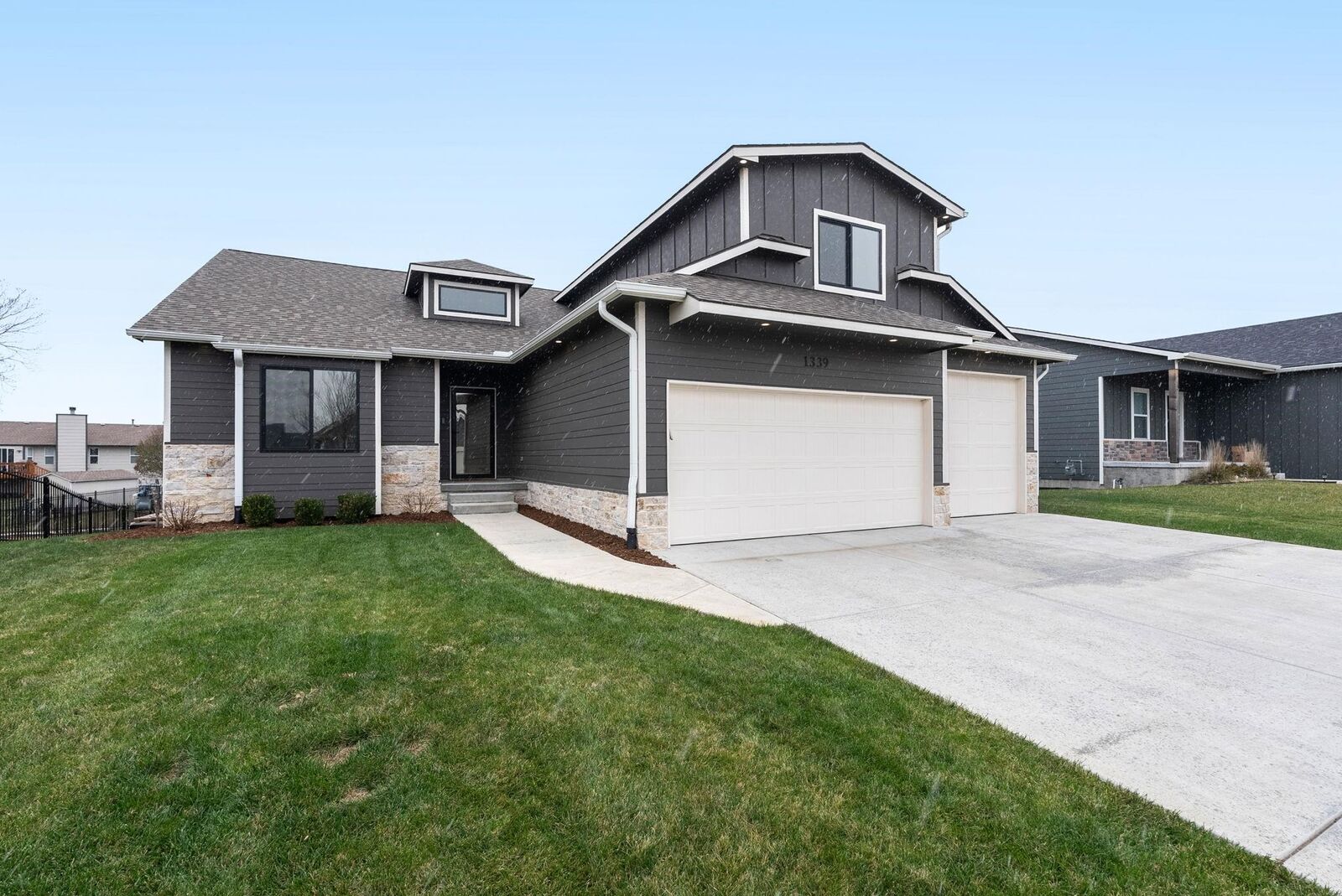 Property Photo: 1339 S Rocky Creek Rd KS 67230