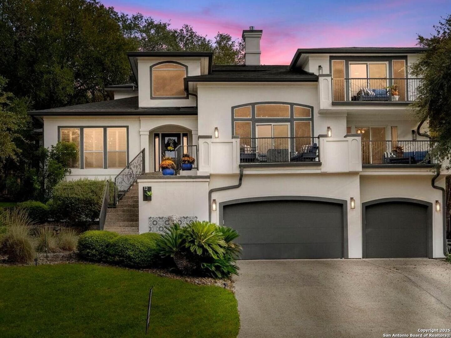 Property Photo: 12 Inwood Bluff TX 78248