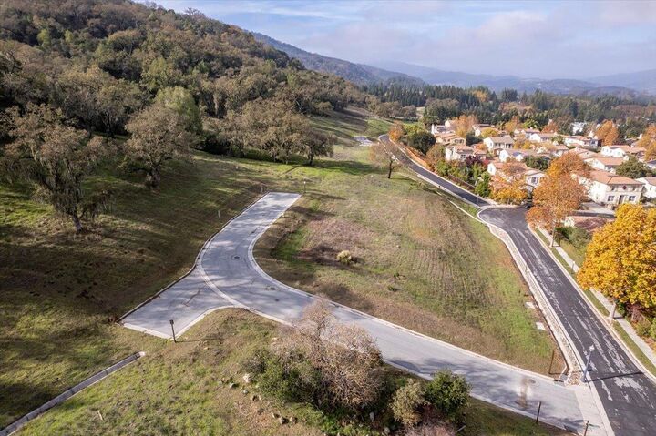 Property Photo: 2870 Berwick Avenue CA 95020