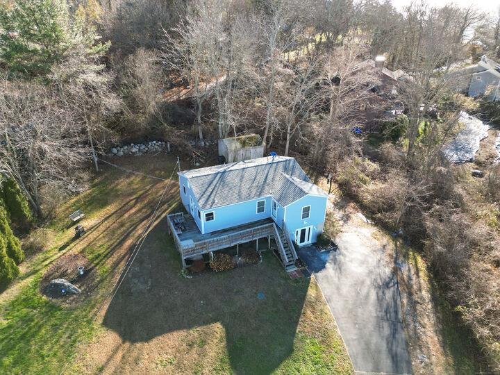 Property Photo:  58 Economy Drive 1  CT 06498 