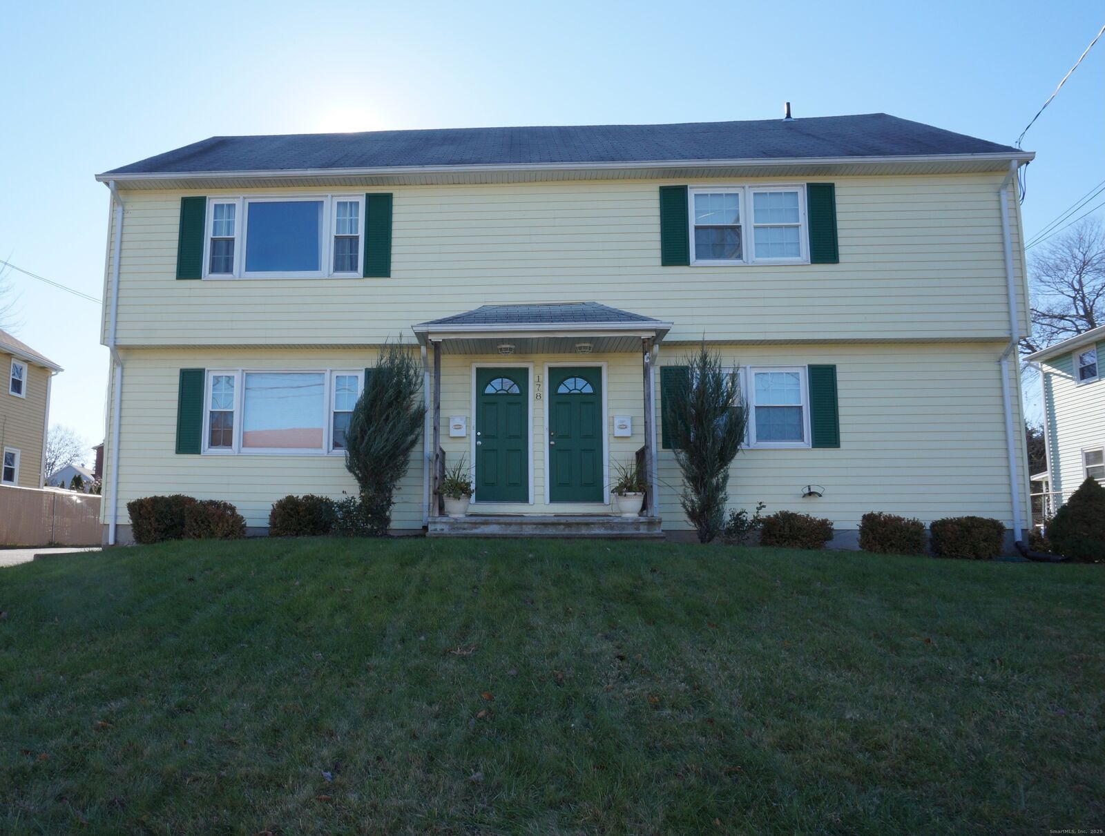 Property Photo: 178 Oakland Avenue 1 CT 06053