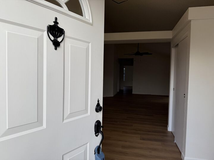 Property Photo:  4618 S Verde Vista Street  CA 93277 