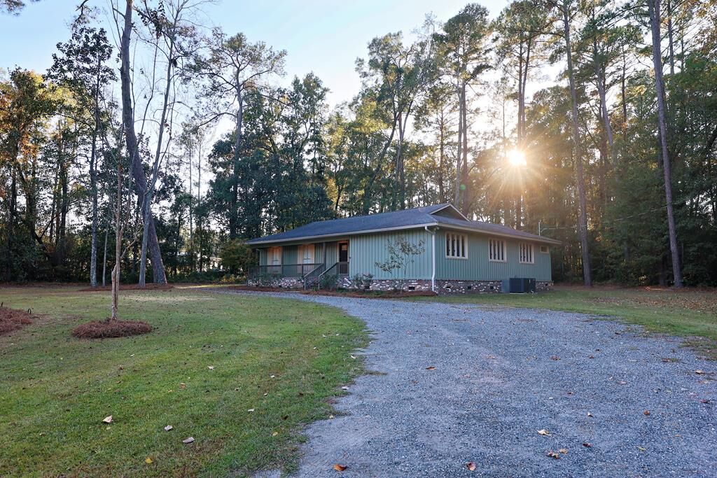 Property Photo:  121 Rena Ridge  GA 31757 