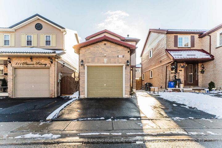 Photo de la propriété: 109 Plumrose Pathway ON M1B 4B6