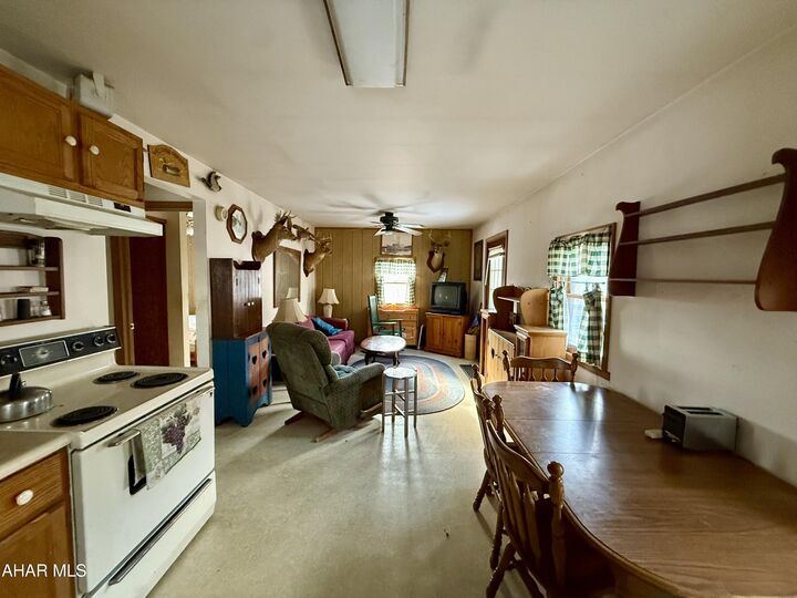 Property Photo:  140 Dogwood Lane  PA 15536 