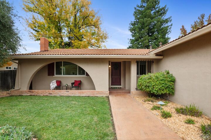 Property Photo: 654 Corte Seville CA 95688