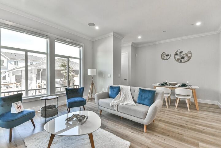 Property Photo: 19643 74 Avenue BC V2Y 3G6