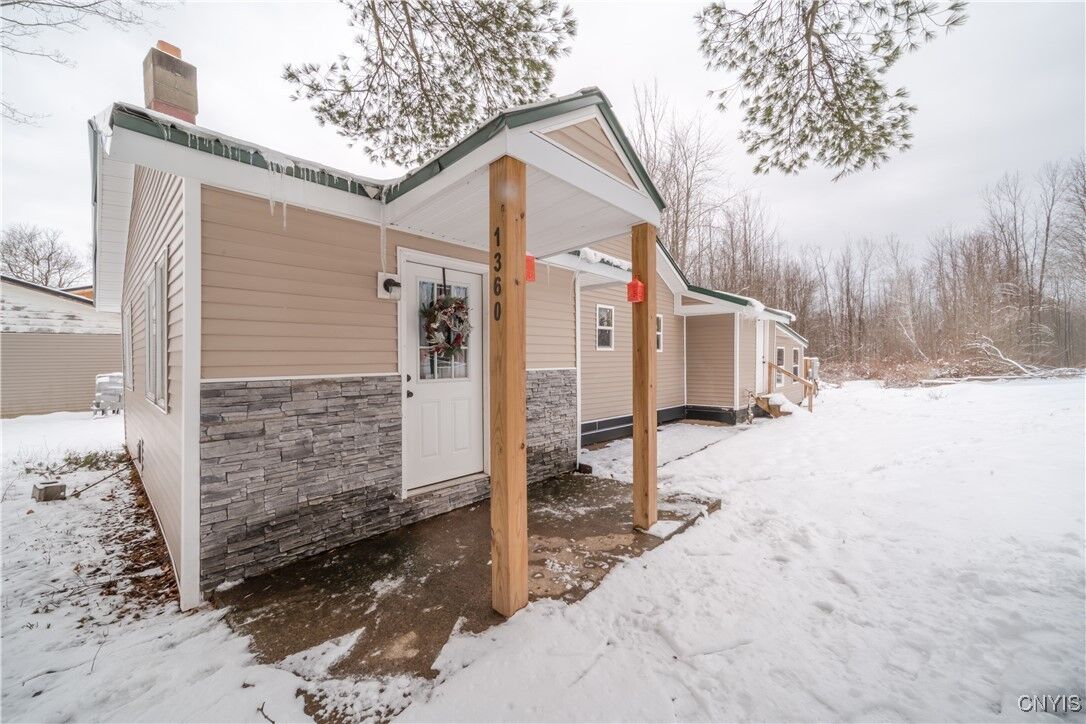 Property Photo:  1360 County Route 3  NY 13074 