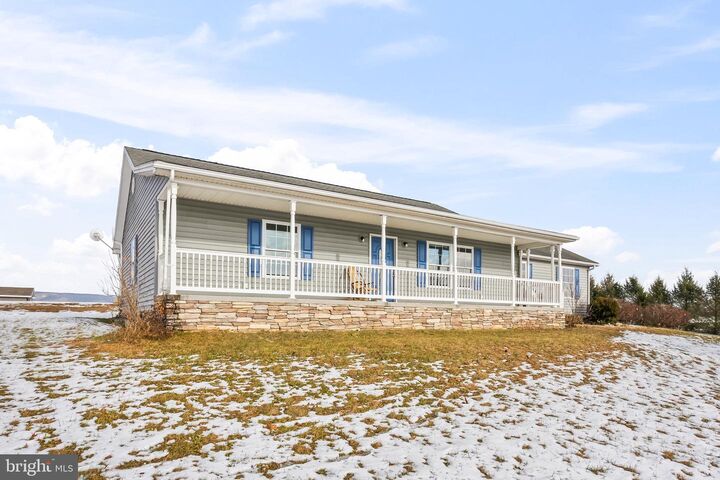 Property Photo: 102 Deerview Drive PA 17241