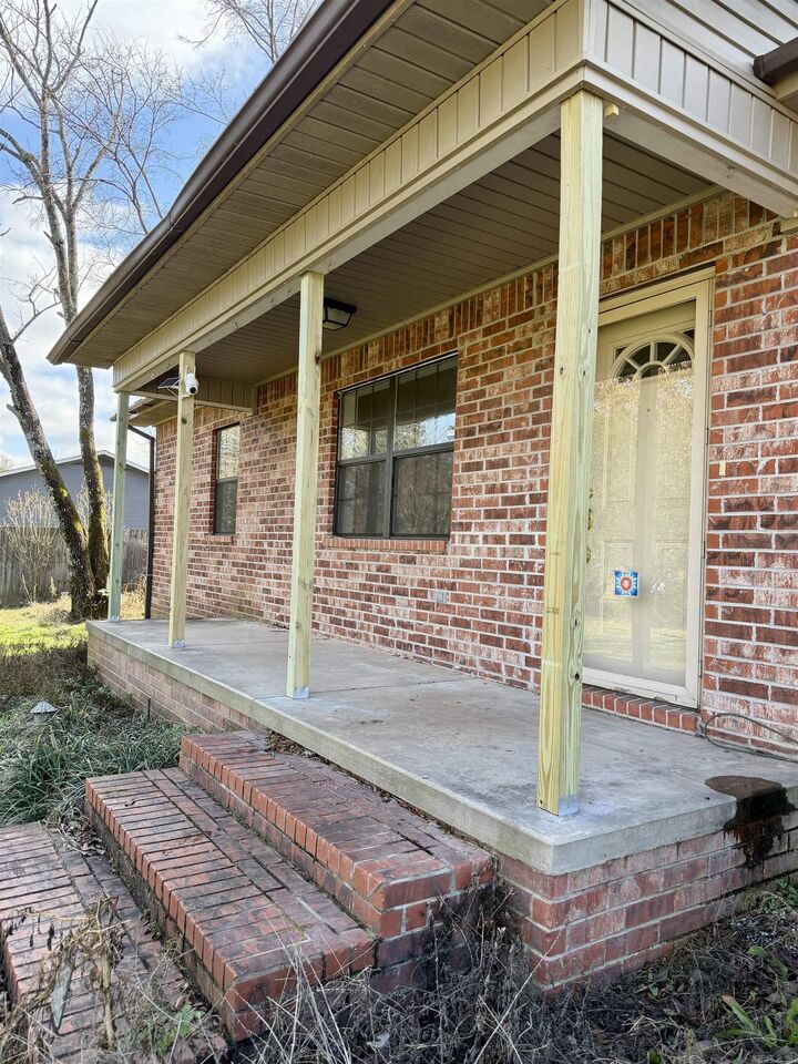 Property Photo: 14 Lakeview Cir AR 72830
