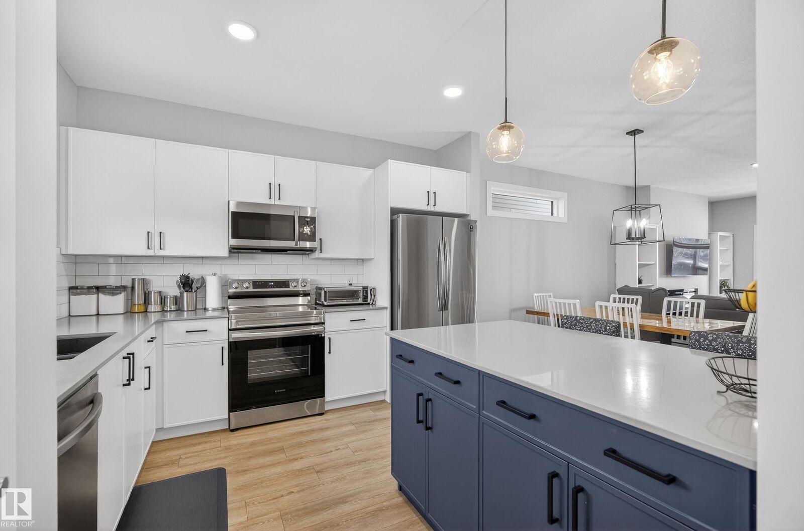 Property Photo:  429 Pioneer Road  AB T7X 0T2 