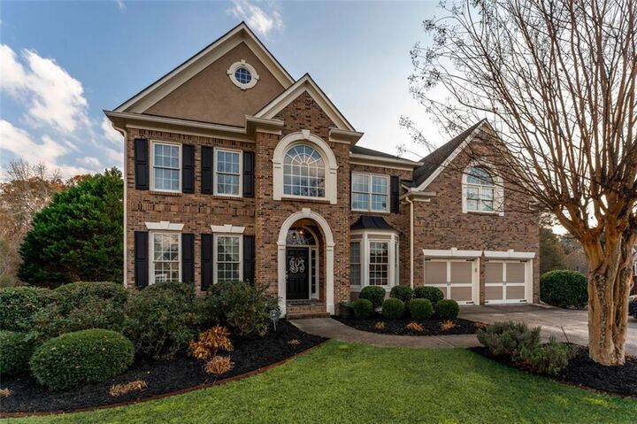 Property Photo: 2563 Irwin Lake Overlook GA 30064