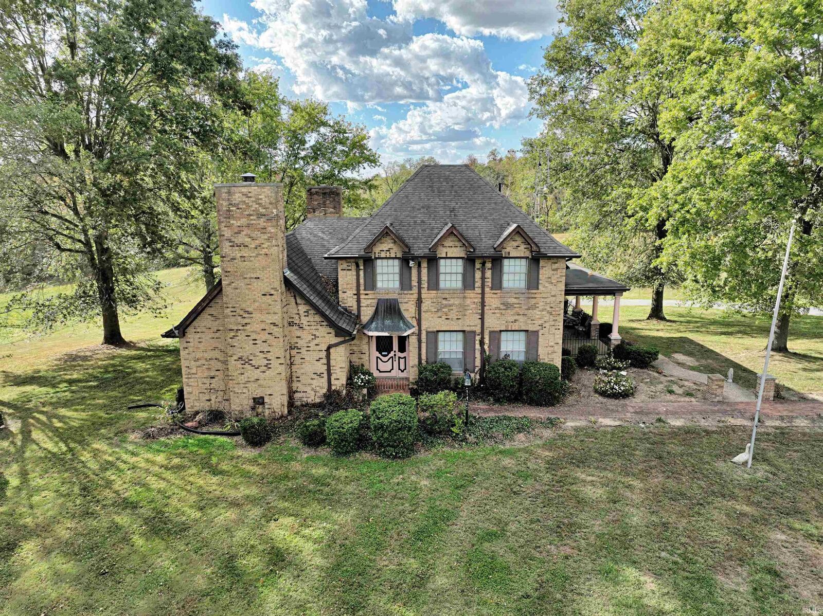 Property Photo: 13551 Mt Calvary Road IN 47553