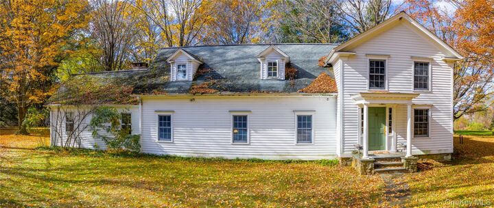 Property Photo:  64 S Quaker Hill Road  NY 12564 