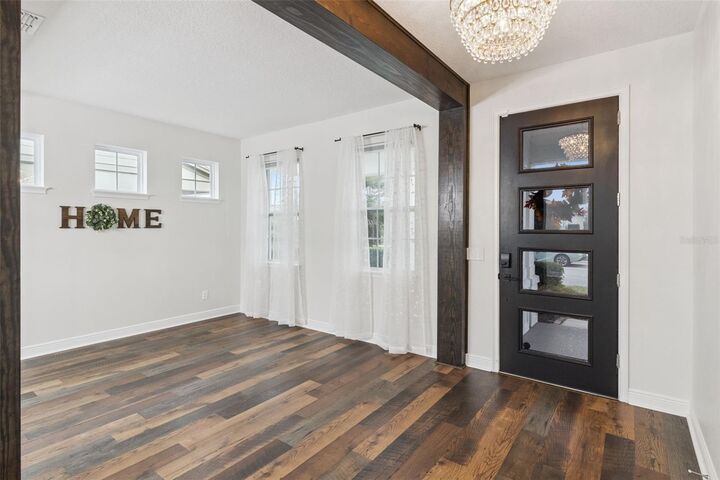 Property Photo:  15309 Honeybell Drive  FL 34787 