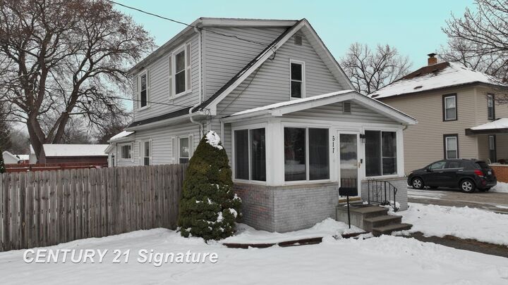 Property Photo: 617 Center Street MI 48420