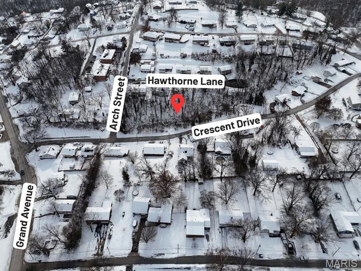 Property Photo: 1 Crescent Drive MO 63401