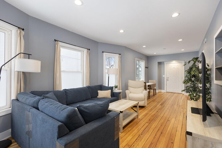 Property Photo:  94 W 17th Street  MI 49423 