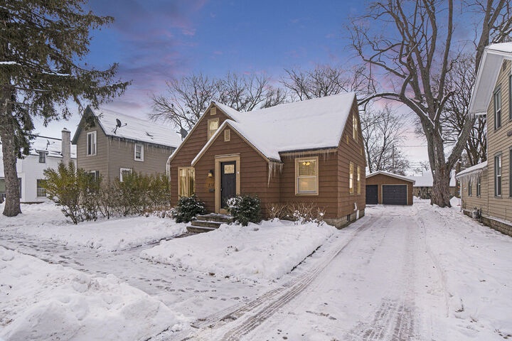 Property Photo:  314 W 14th Street  MI 49423 