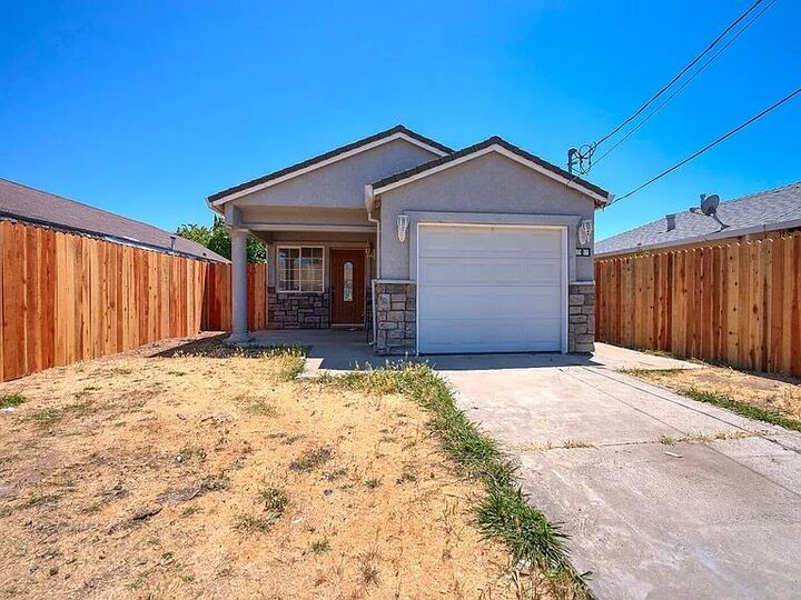2716 Yreka Avenue  Sacramento CA 95822 photo