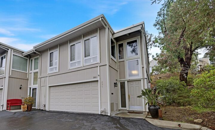 Property Photo: 391 Ridgeview Drive CA 94523